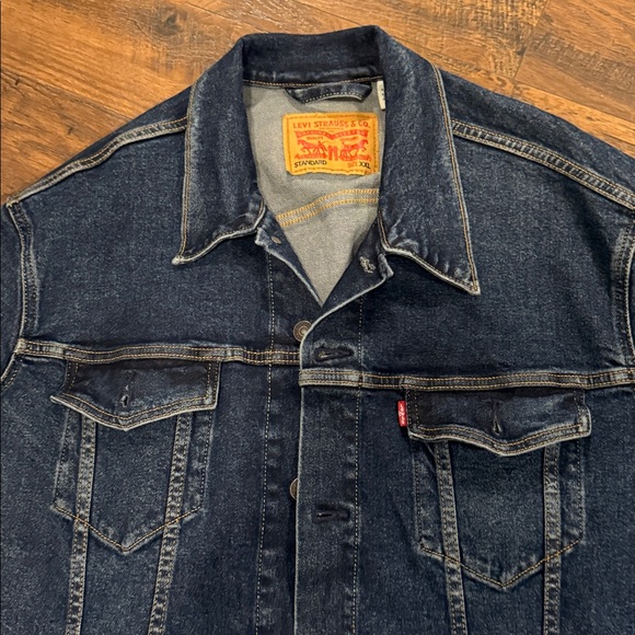 Levi's Dark Blue Denim Jacket - Picture 2 of 6